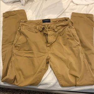 American eagle khakis